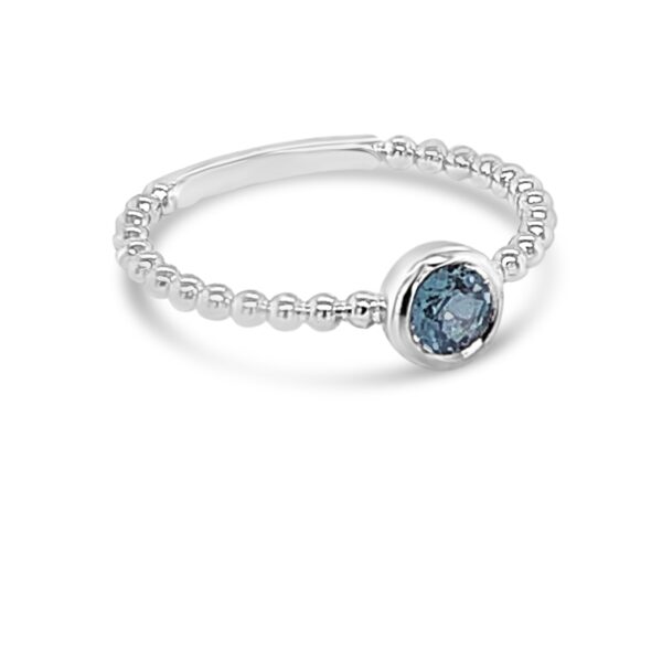Natural Sapphire Ring - Image 2