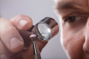 pink-diamond-wedding-ring-bespoke
