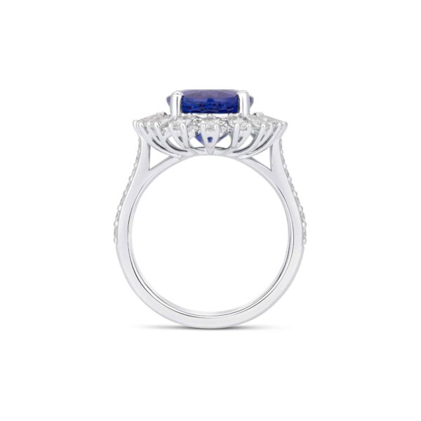 Tanzanite & Diamond Ring - Image 3