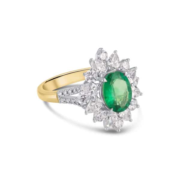 Emerald & Diamond Ring - Image 2