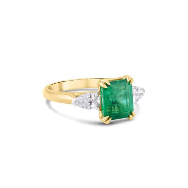 Emerald & Diamond Ring - Image 2